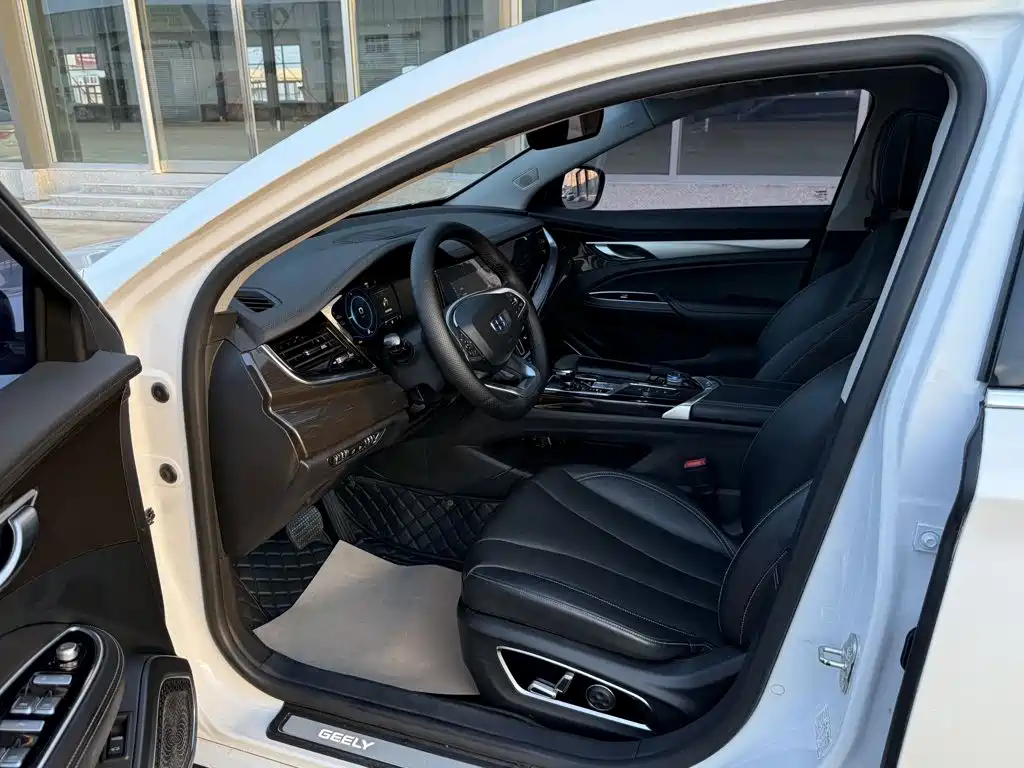 Geely Borui PHEV 2018 2018 1.5T PHEV Glory Edition