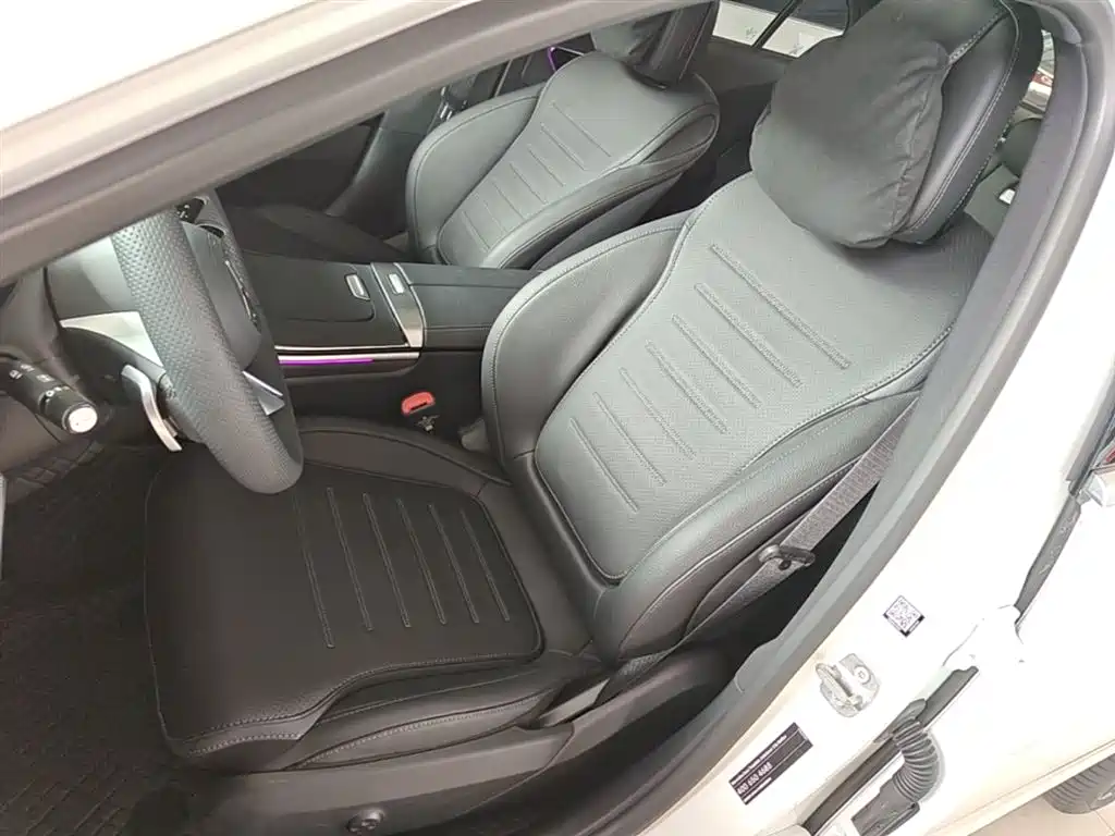Mercedes-Benz C-Class 2025 Facelift C 260 L Sport Edition фото 15