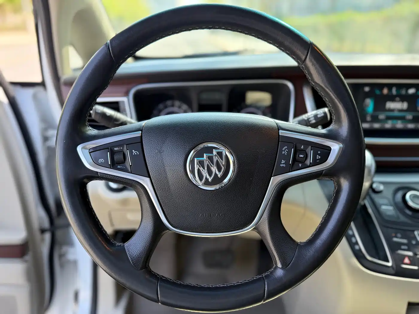 Buick GL8 2018 28T Luxury Model China VI фото 12
