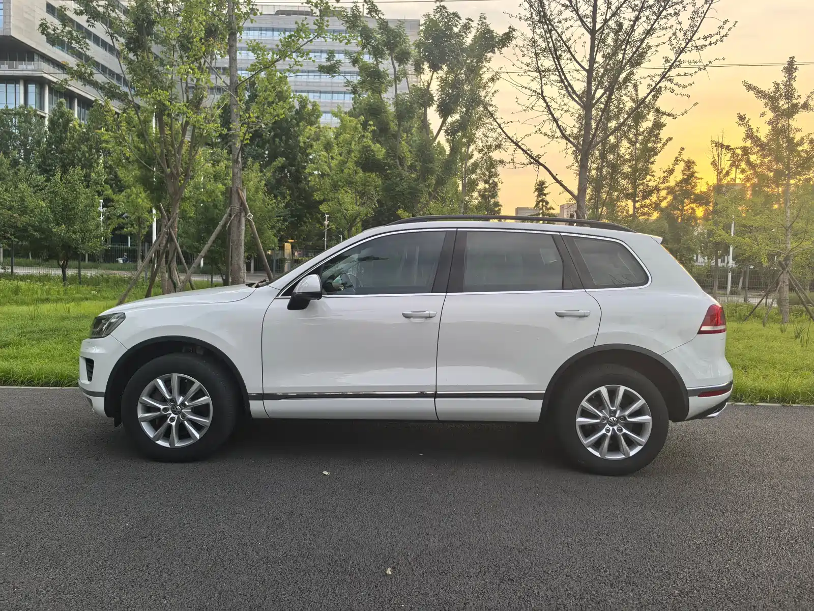 Фото 5 - Volkswagen Touareg