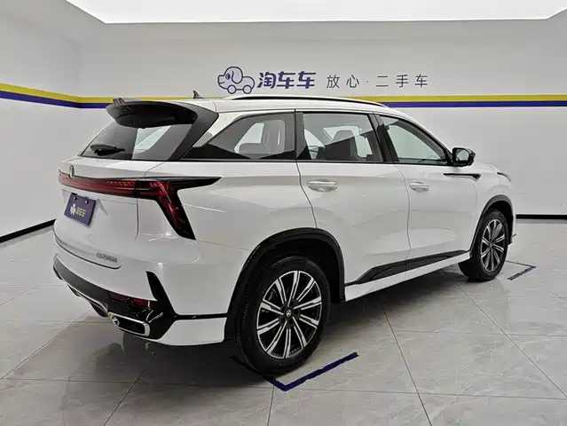 Changan CS75 PLUS 2026 Model 1.5T New Blue Whale Smart Navigation Edition — фото 3
