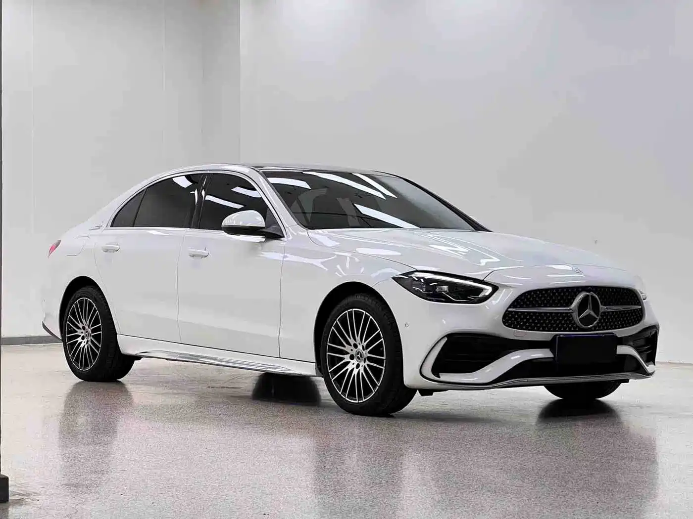 Mercedes-Benz C-Class 2024 Facelift C 260 L Sport фото 3