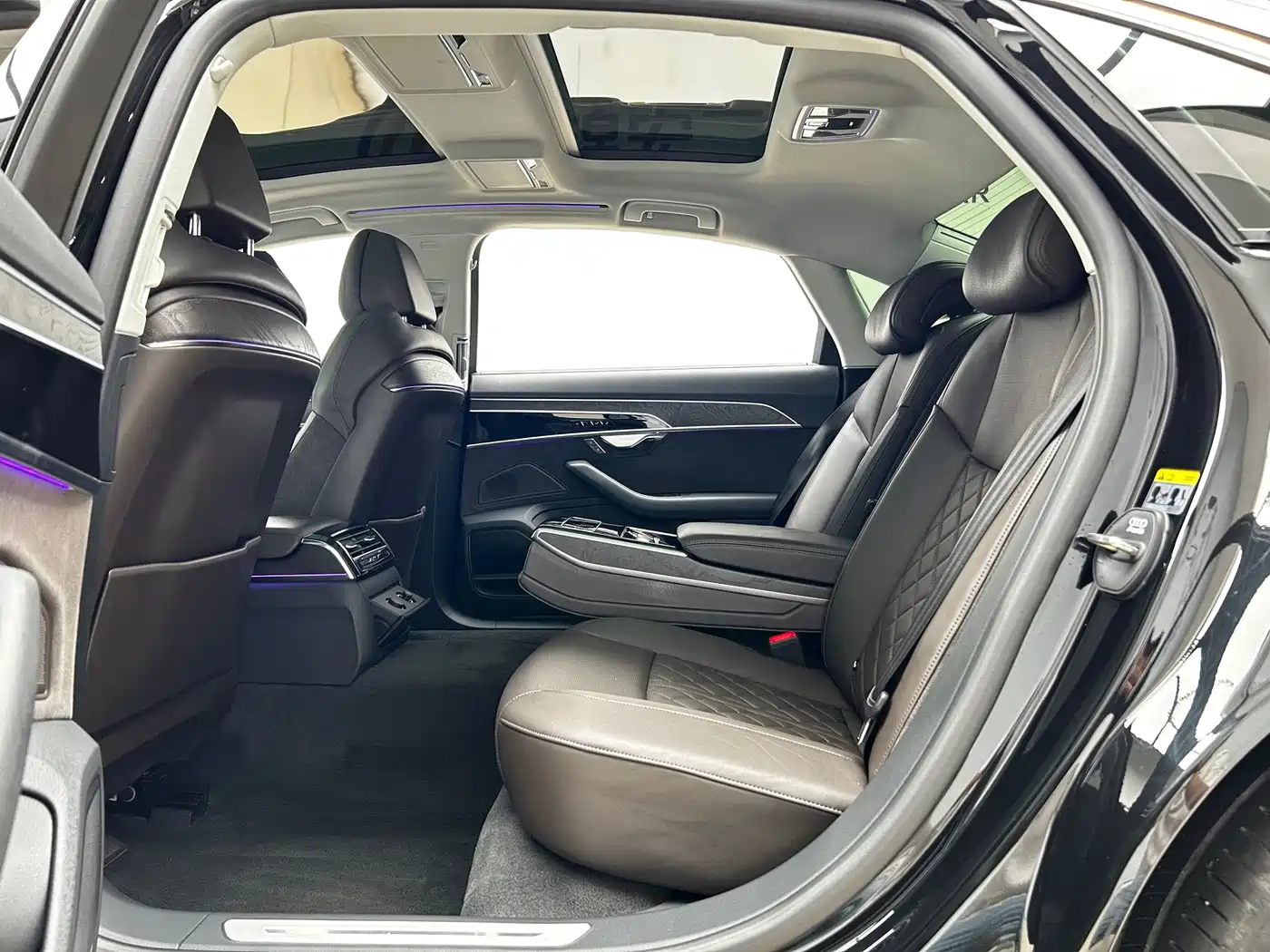 Audi A8, миниатюра 13