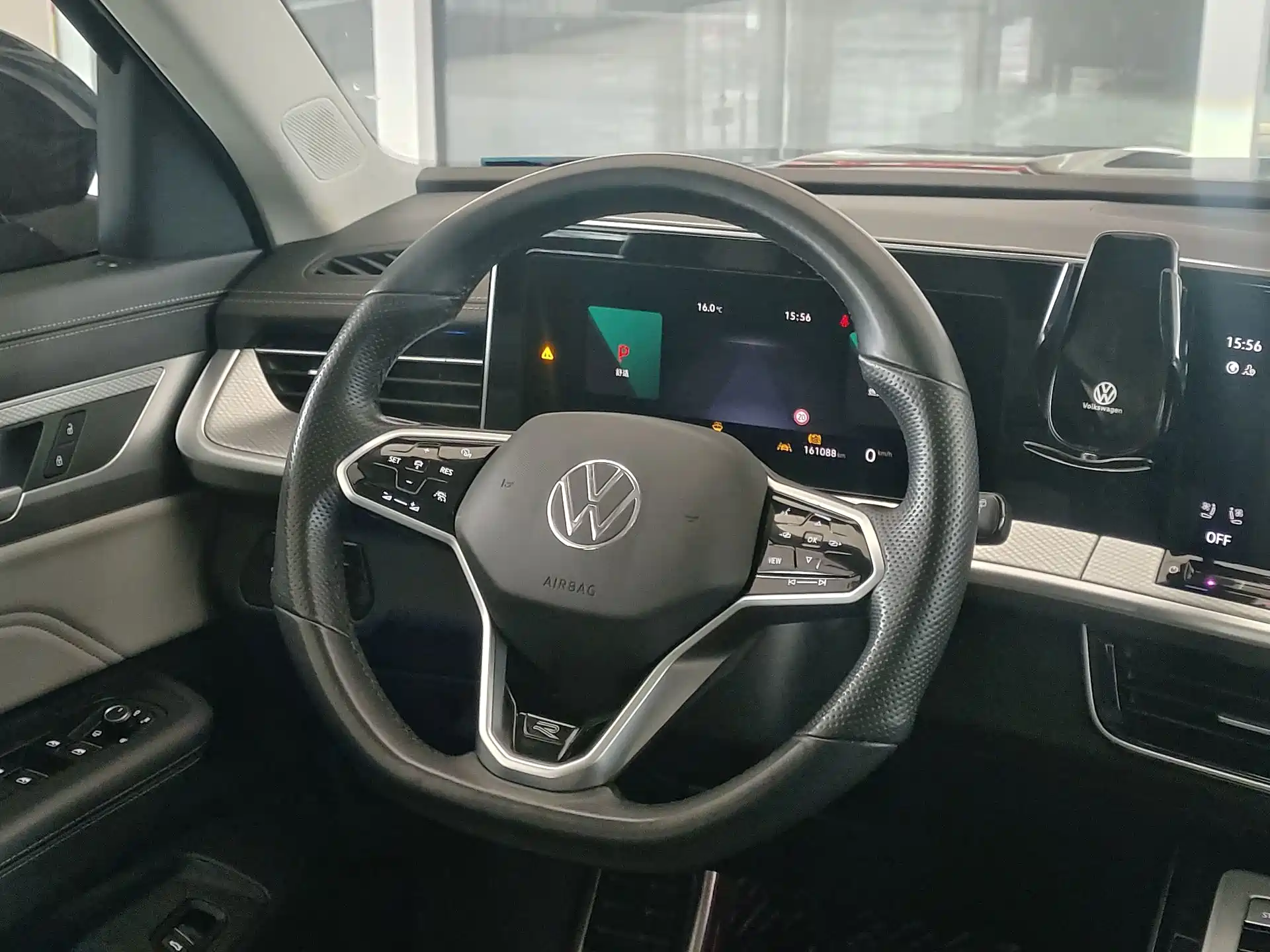 صورة 14 - Volkswagen Talagon