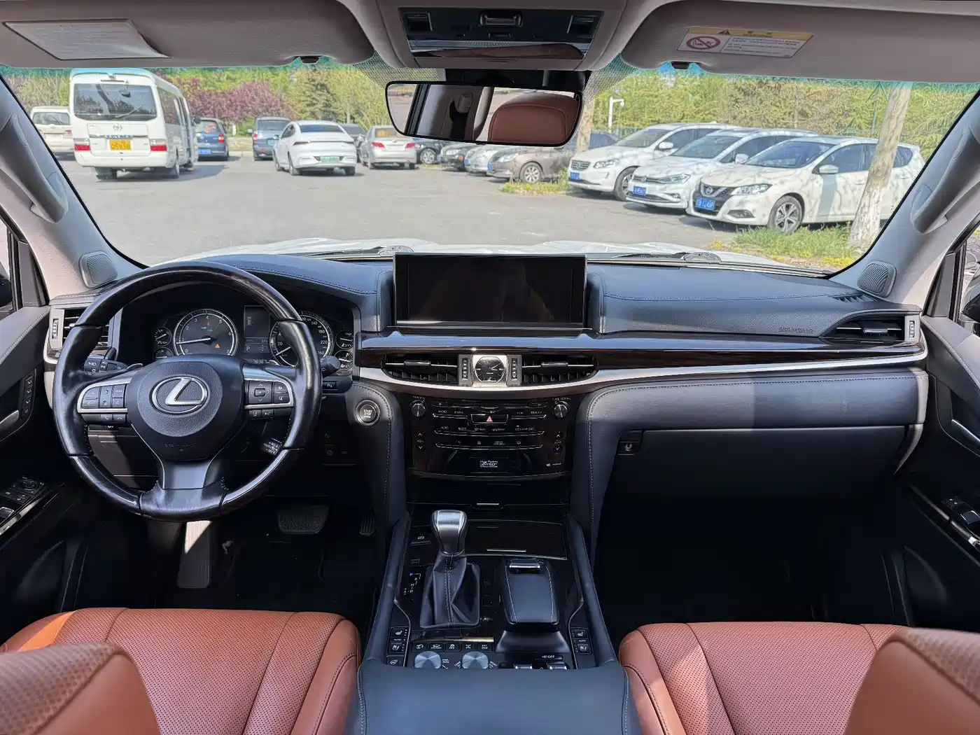 Lexus LX 2019 570 Dynamic Luxury Edition фото 23