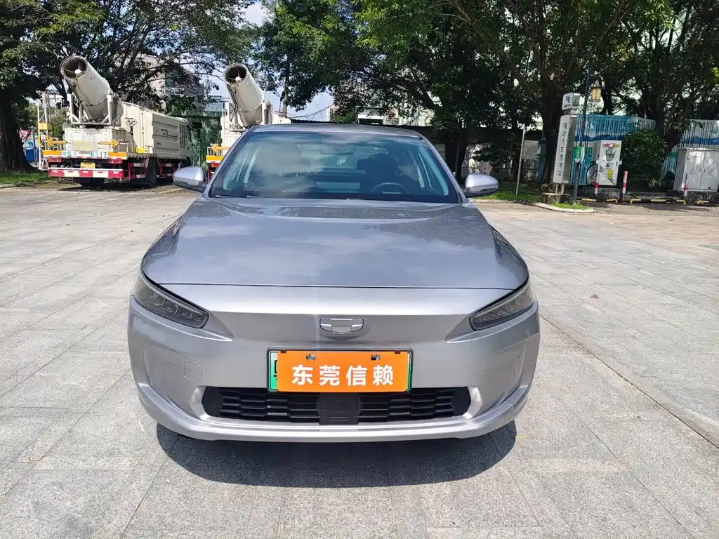 Фото 3 - Geely Geometry A