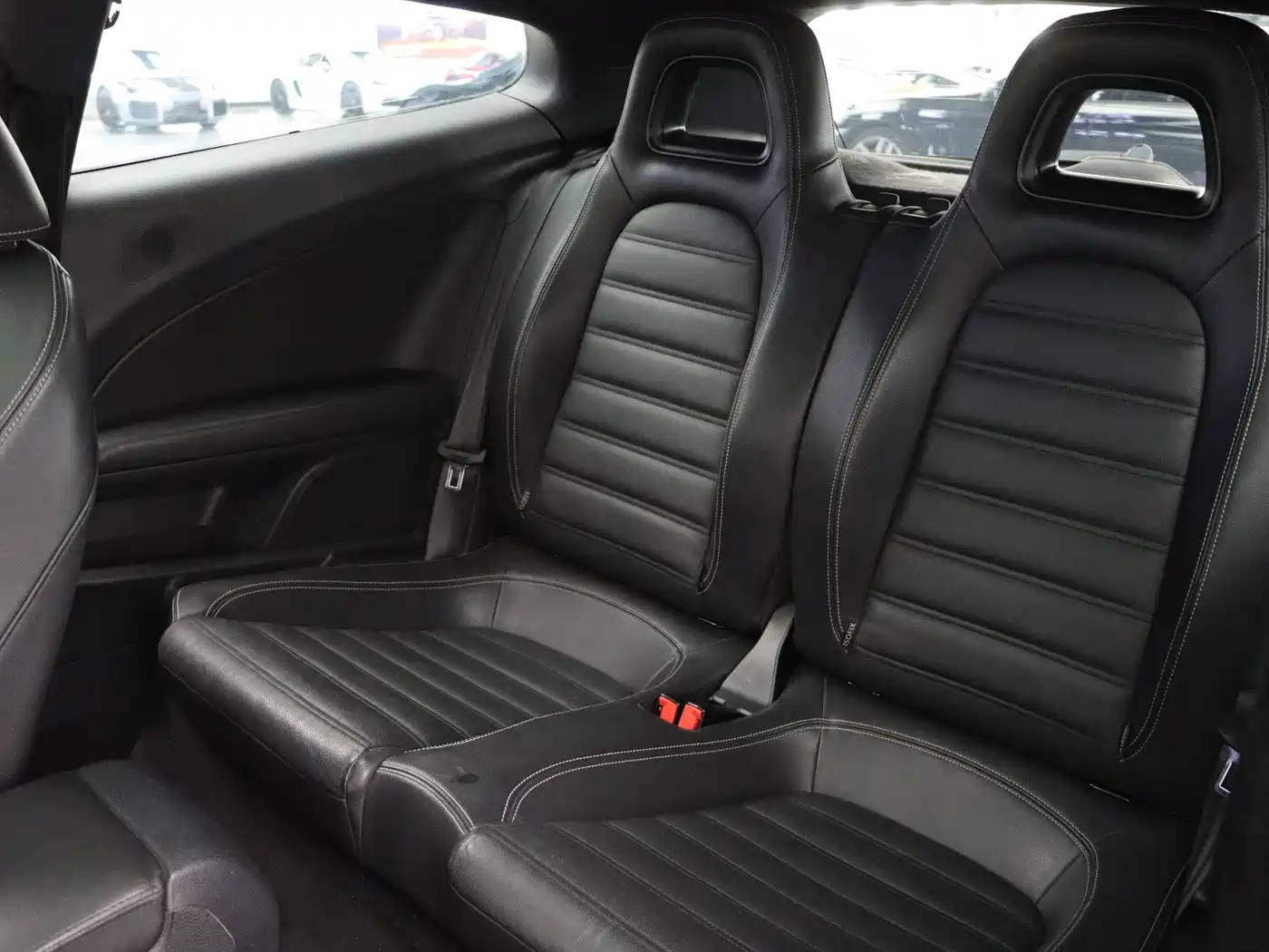 Volkswagen Scirocco 2013 2.0TSI Million Mile Edition фото 20