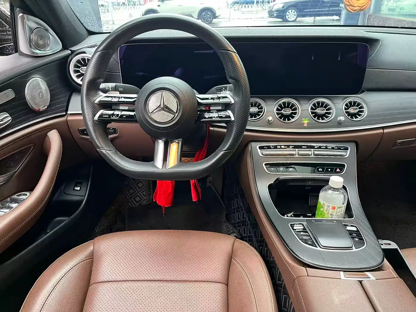  E CLASS