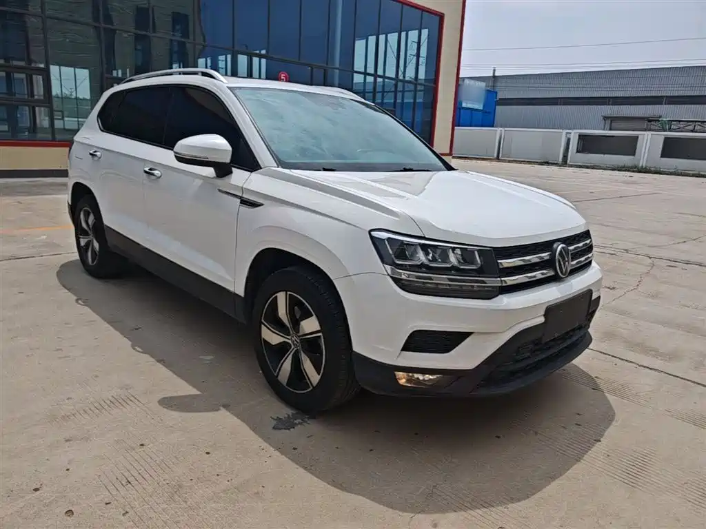 VOLKSWAGEN TUYUE