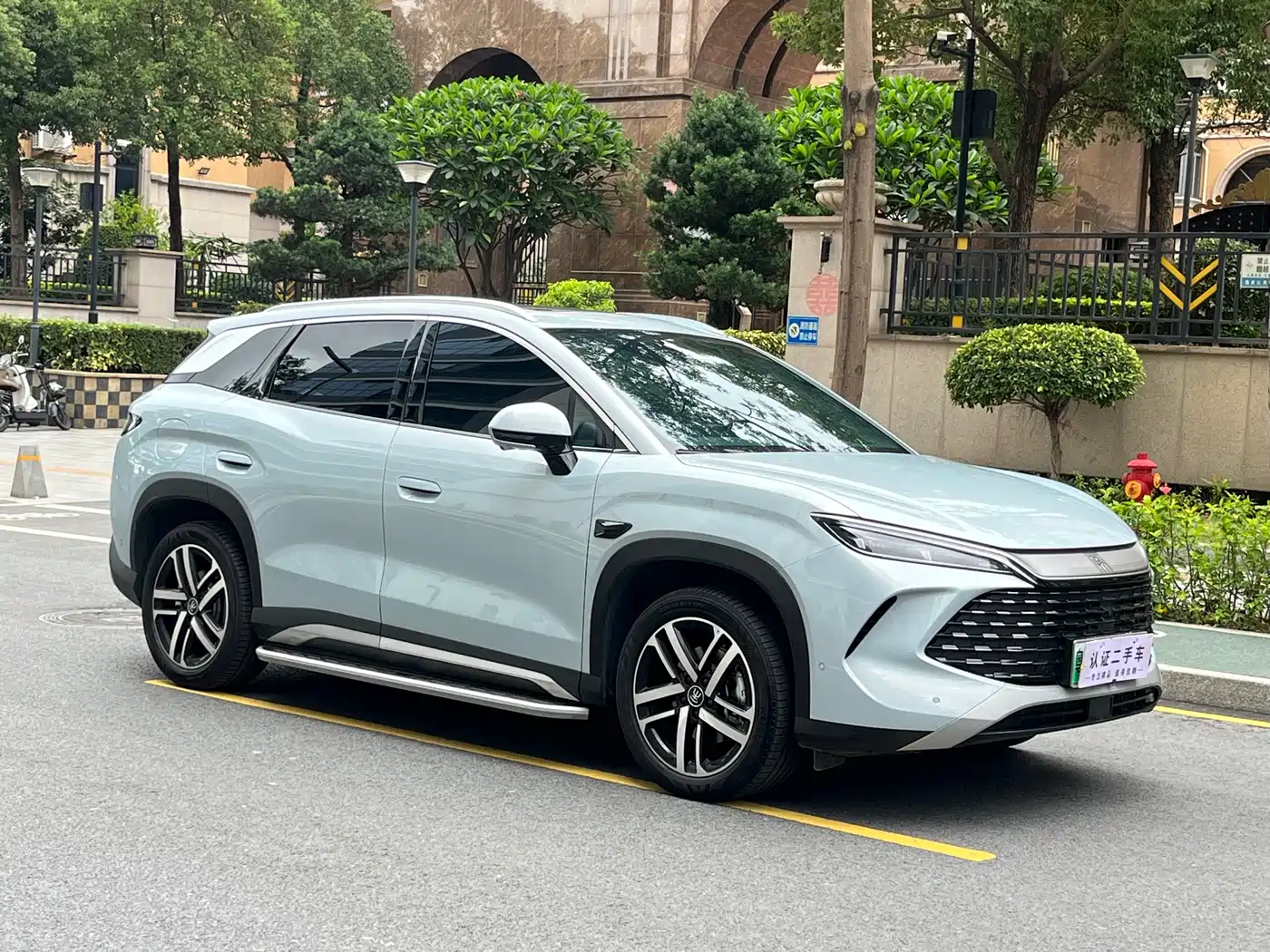 BYD Song L DM-i 2026 DM-i Smart Edition 130KM Superior фото 3