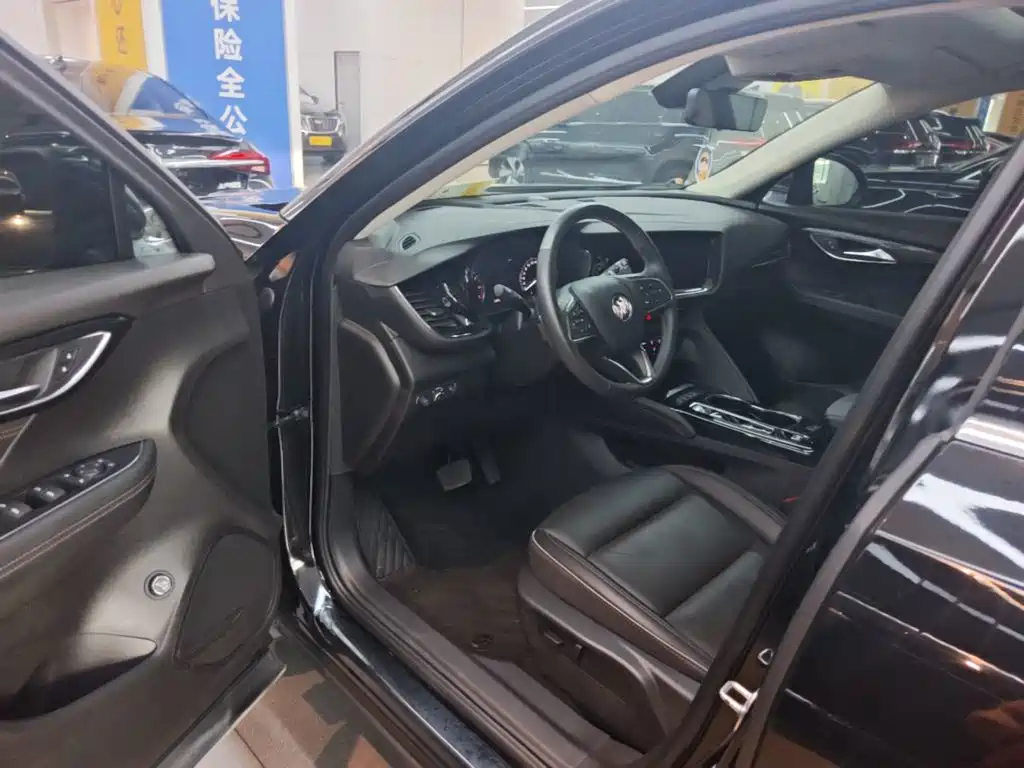 Buick Envision Plus 2024 2023 Enclave Plus 652T 5-Seater AWD Luxury