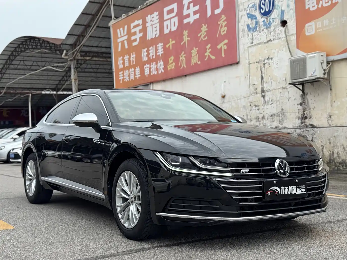 Volkswagen FAW-Volkswagen CC 2019 330TSI Charming Appearance (China V) фото 3