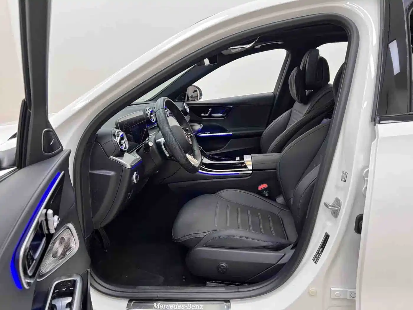 Mercedes-Benz C-Class 2024 C 260 L Night Edition Sport фото 8
