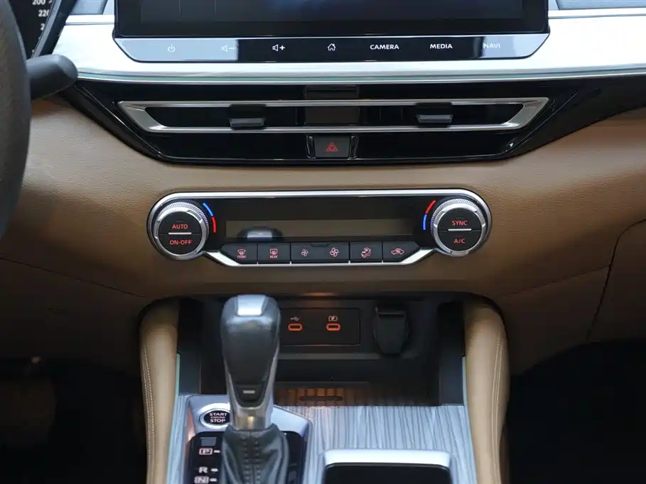 Nissan Teana 2022 2.0T XV Premium Edition фото 25