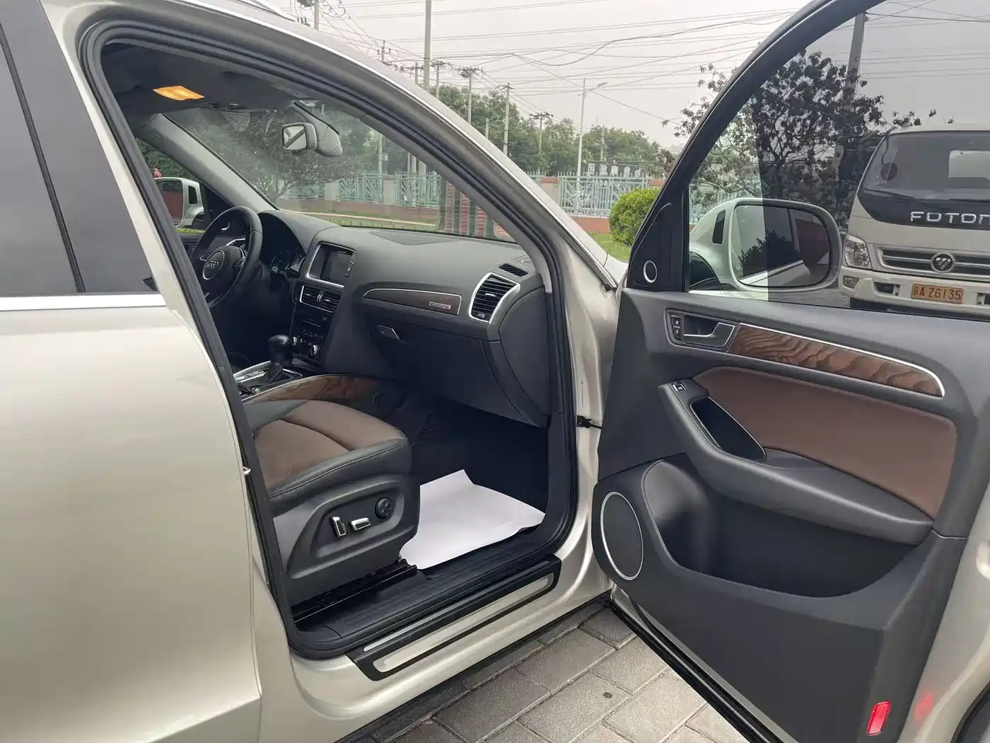 Audi Q5 2016 40 TFSI Comfort Model фото 15