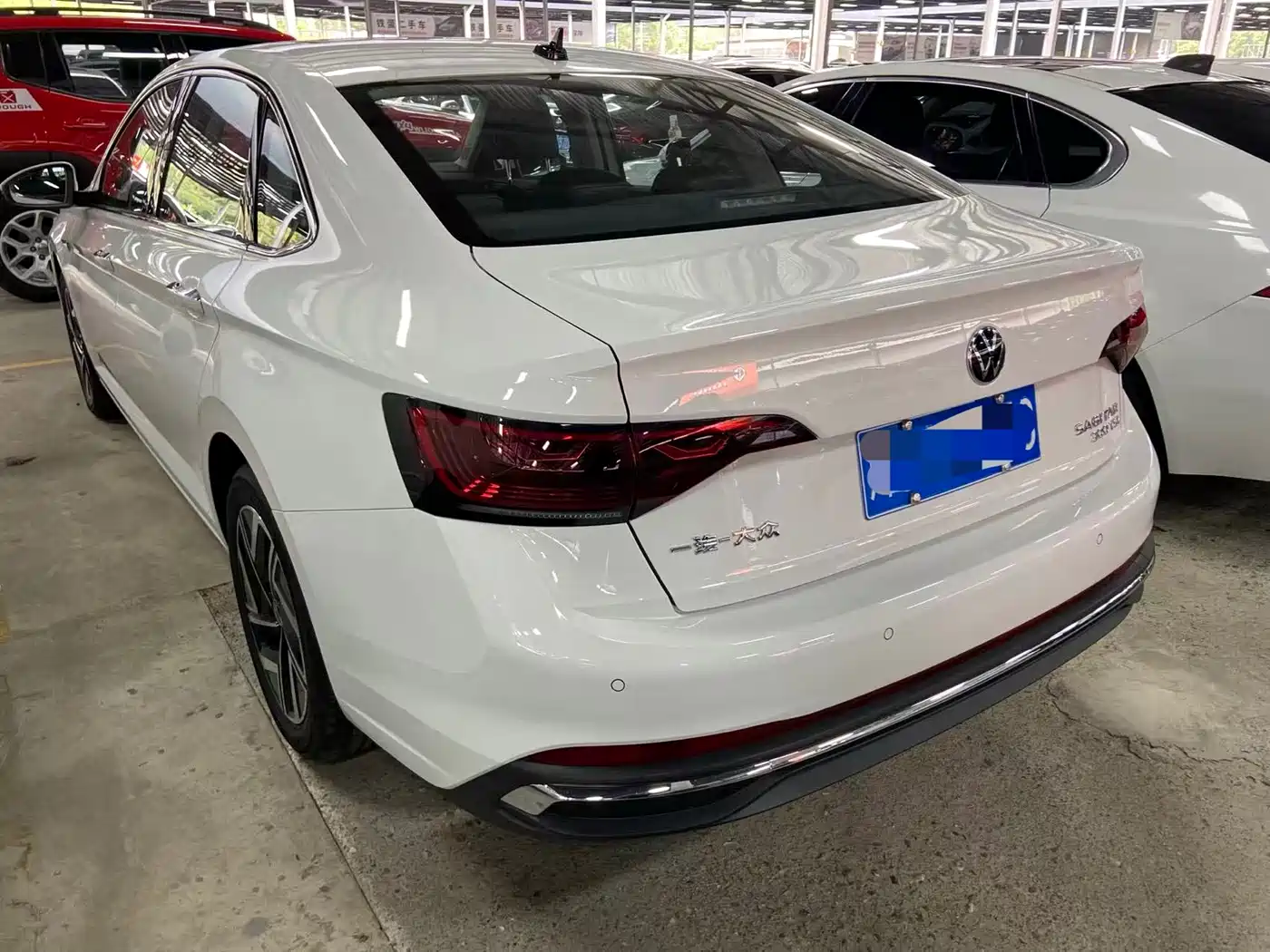 Volkswagen Sagitar 2025 300TSI DSG Surpass Edition фото 13