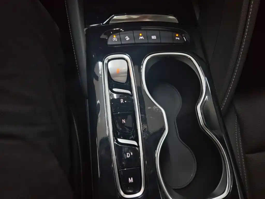 Buick Envision Plus 2024 2023 Enclave Plus 652T 5-Seater AWD Luxury
