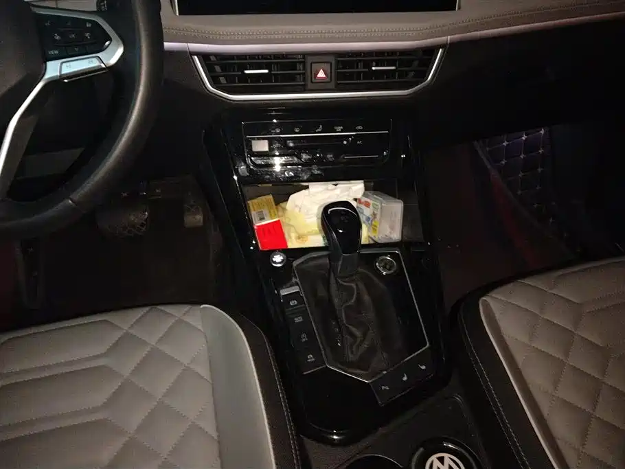 Volkswagen Tayron 2023 280TSI 2WD Luxury Plus Advanced Edition фото 16