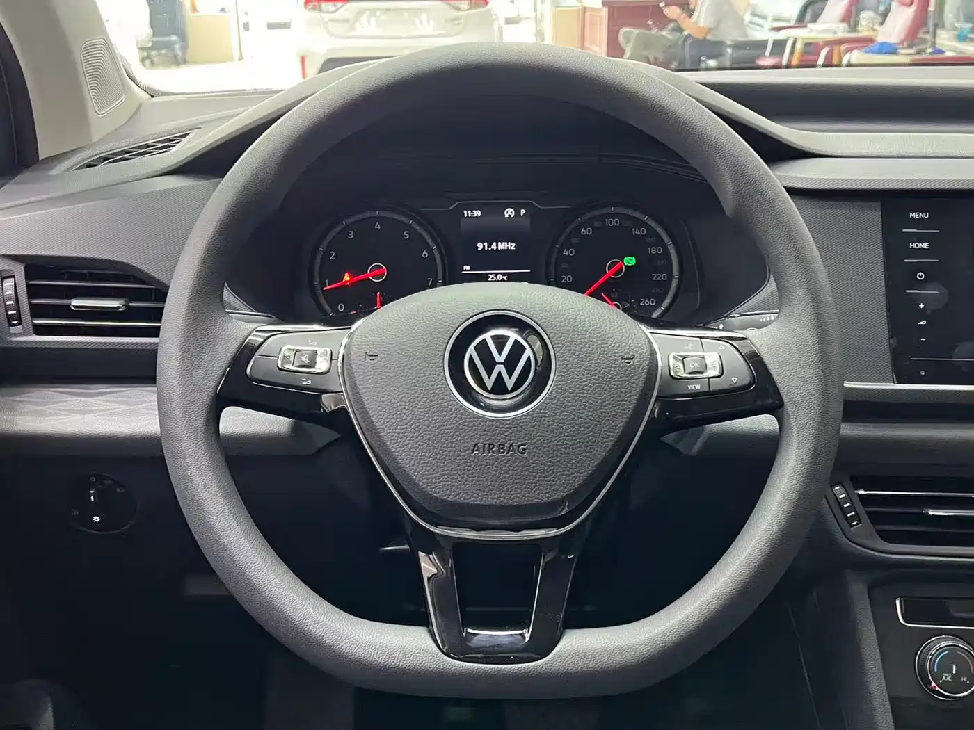 Volkswagen Tharu 2021 Model 280TSI 2WD Trend Edition фото 9