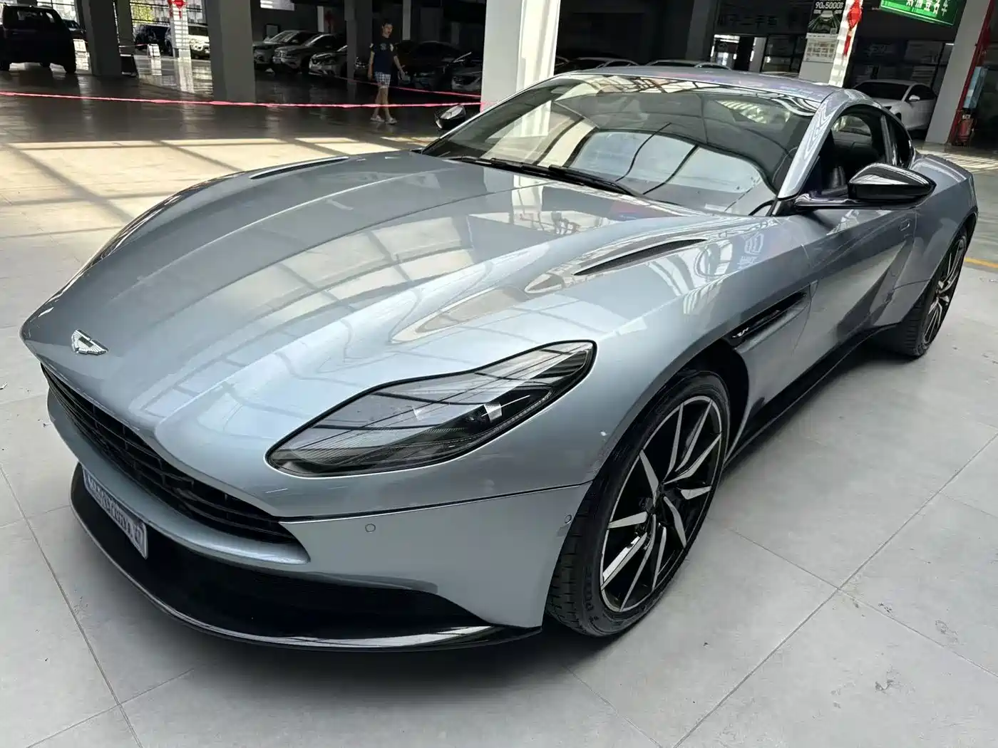 Aston Martin DB11 2019 2019 Model 4.0T V8 Coupe