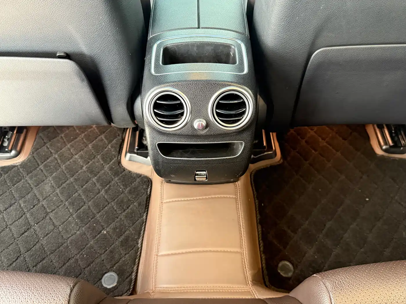 Mercedes-Benz GLC 2020 GLC 300 L 4MATIC Dynamic фото 9