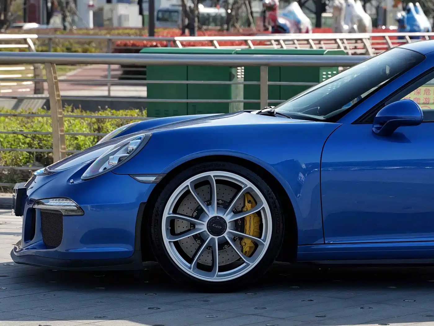 Porsche 911 2013 GT3 3.8L фото 4