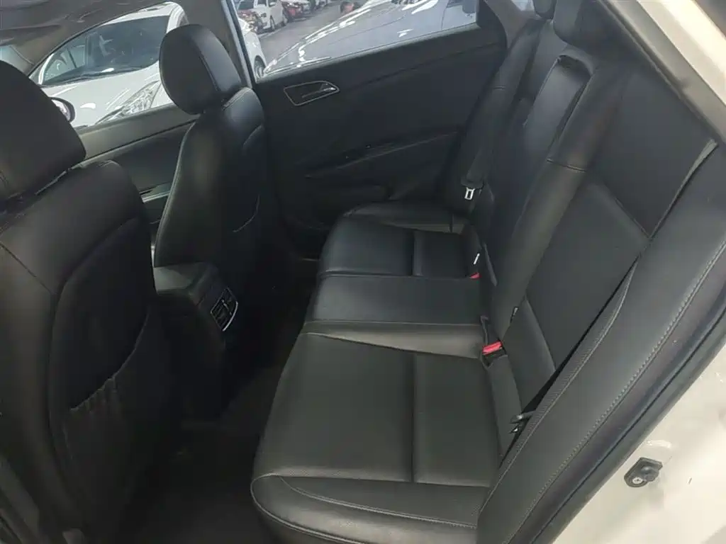 Hyundai Mistra 2014 1.8L Auto Smart GLS фото 17