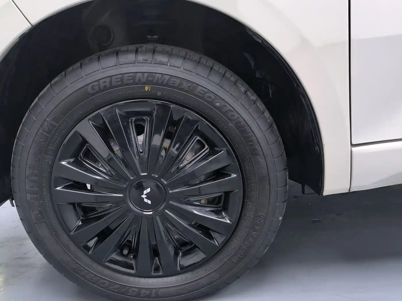 WULING AUTOMOBILE HONGGUANG MINIEV