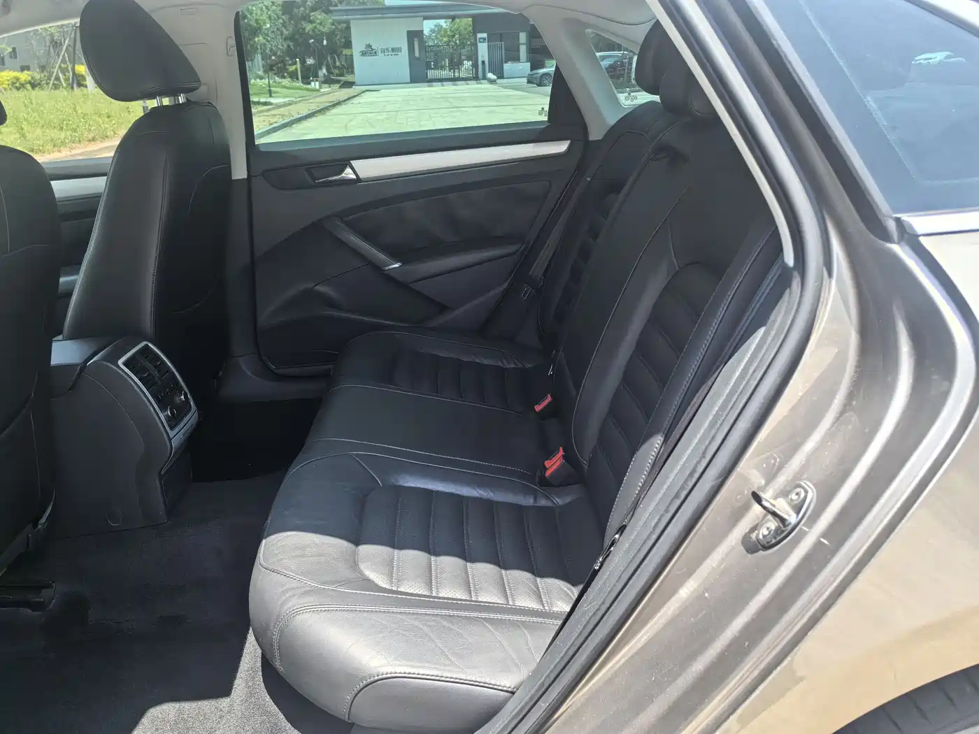 Volkswagen Passat 2013 1.8TSI DSG Yuzun фото 10