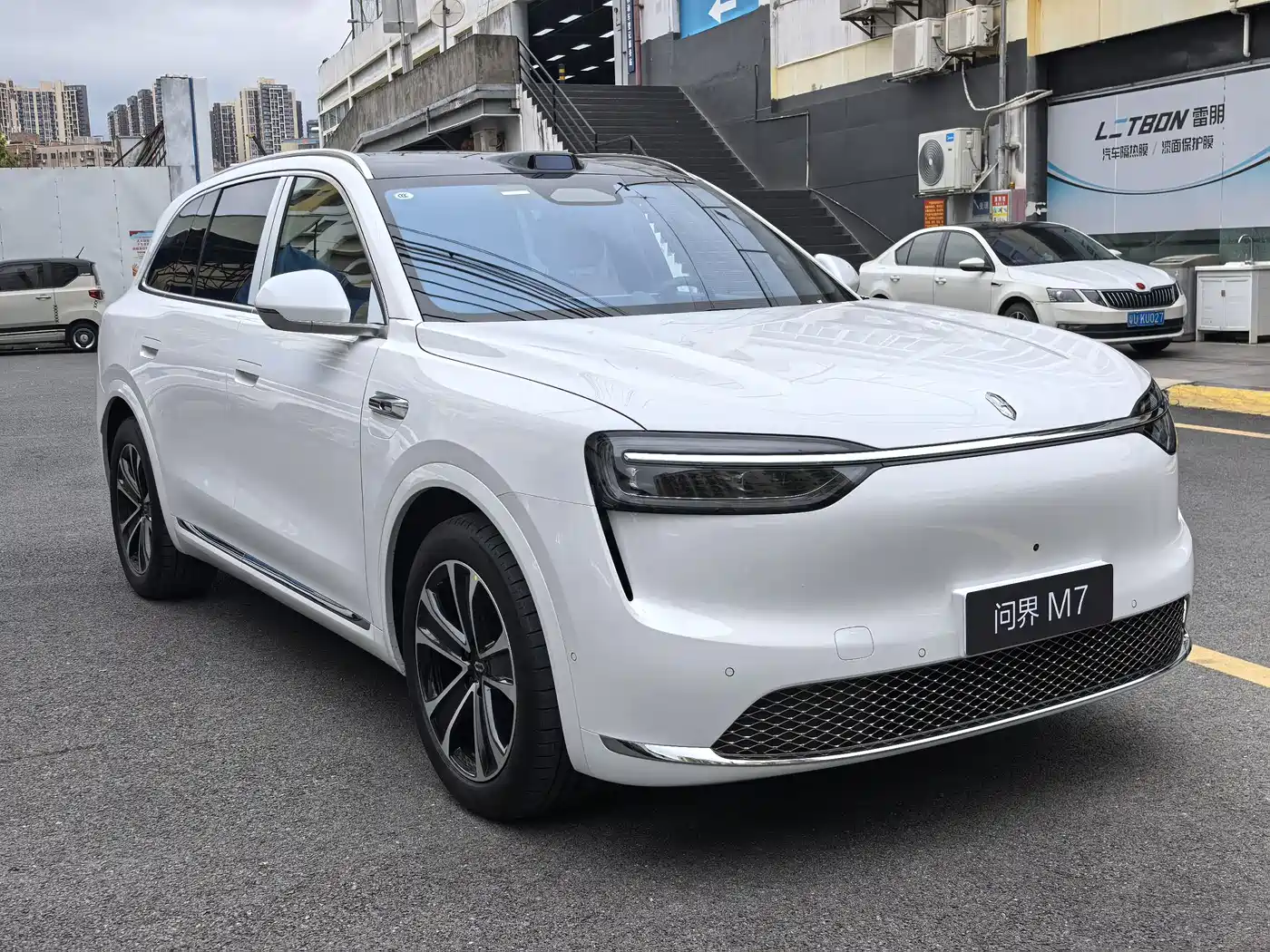 AITO Wenjie AITO M7 2026 Pure Electric Base Model 6-Seater фото 3