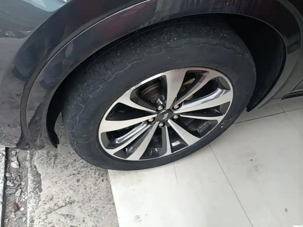 Li Auto Li ONE 2020 2020 Extended Range 6-seater