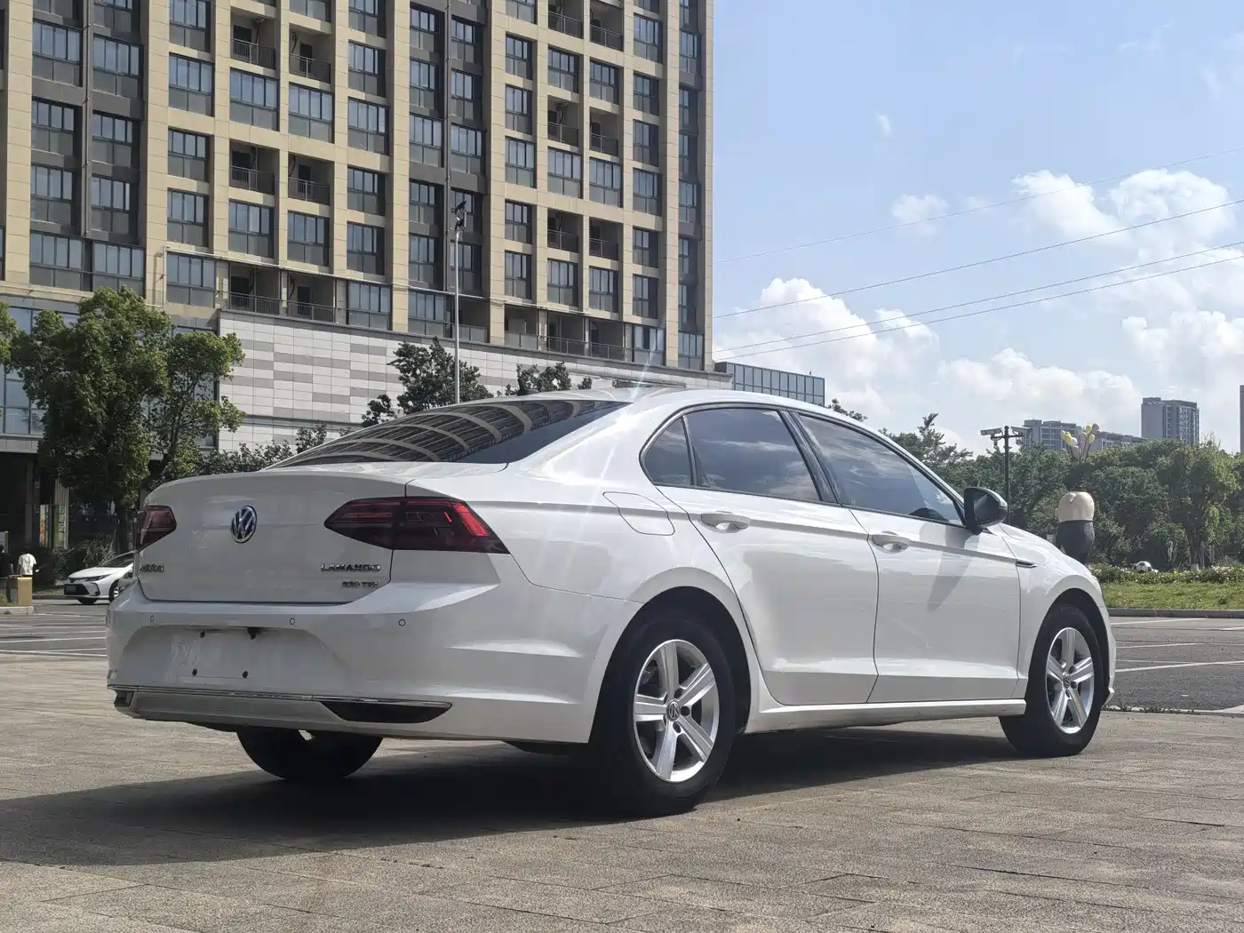 Volkswagen Lamando 2019 230TSI DSG Fashion Edition China VI фото 8
