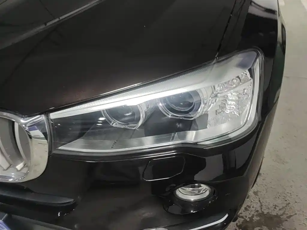 BMW X3 (Import) 2014 xDrive20i X Design Package фото 24