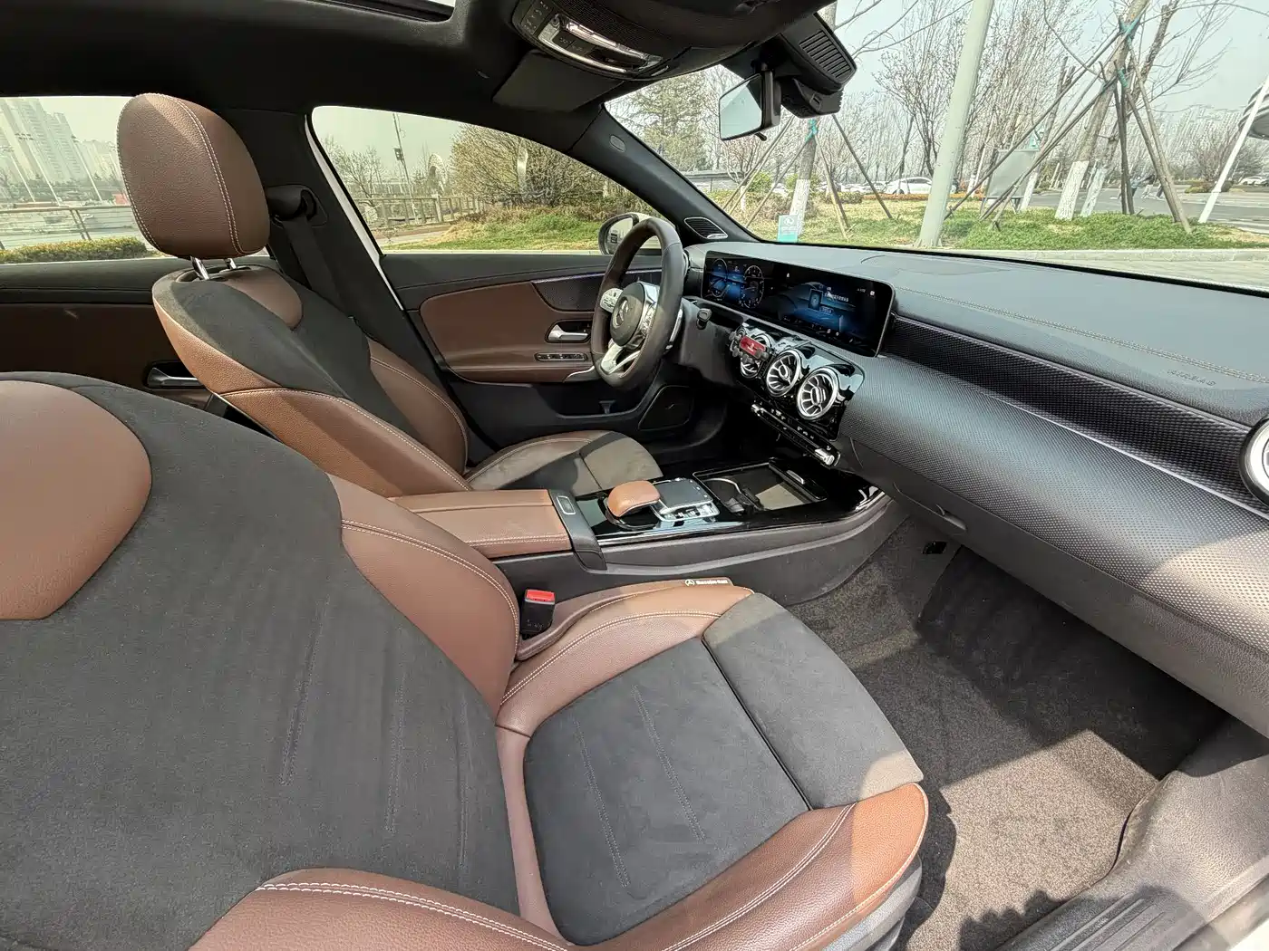 Mercedes-Benz A-Class 2019 A 200 L Sport Sedan фото 6