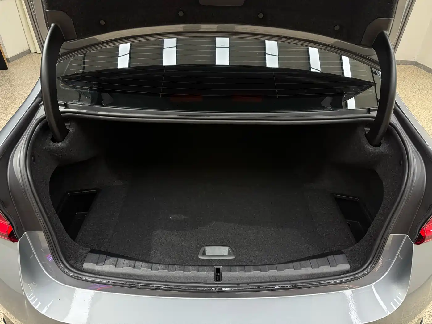 BMW i3 2022 eDrive 35 L фото 31
