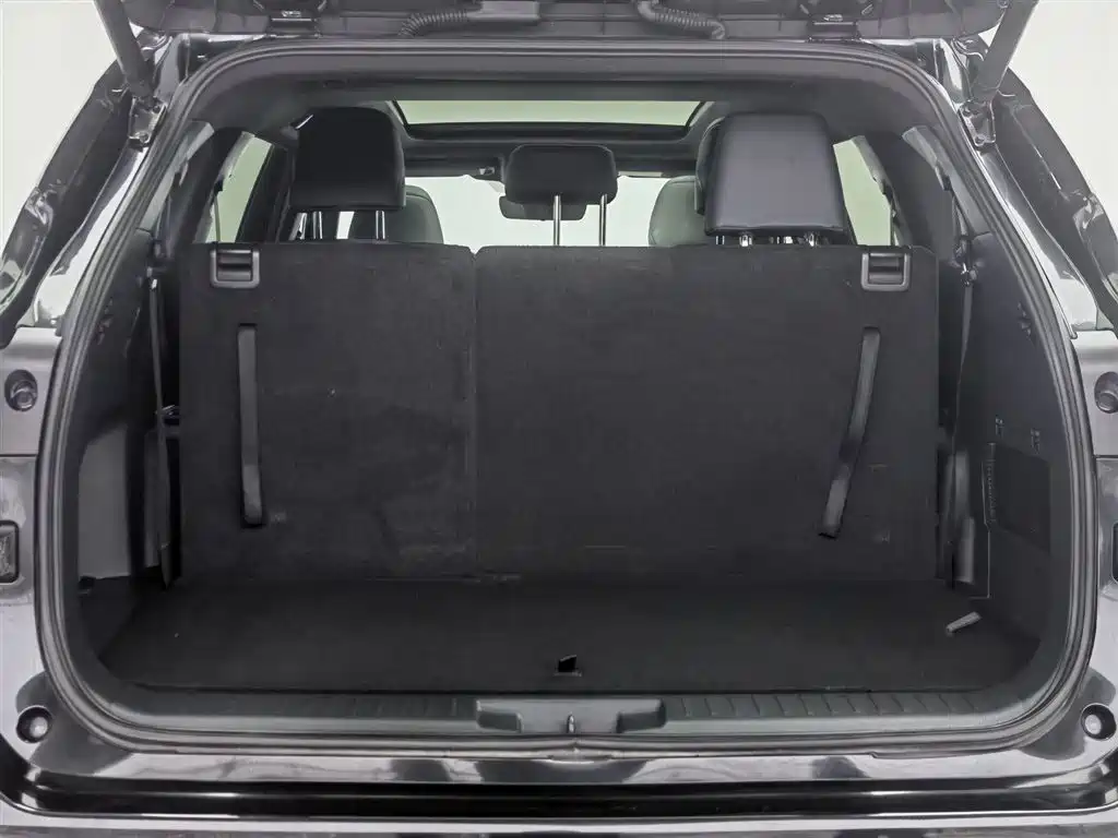 Toyota Crown Kluger 2022 2.0T 4WD Dynamic Edition фото 16