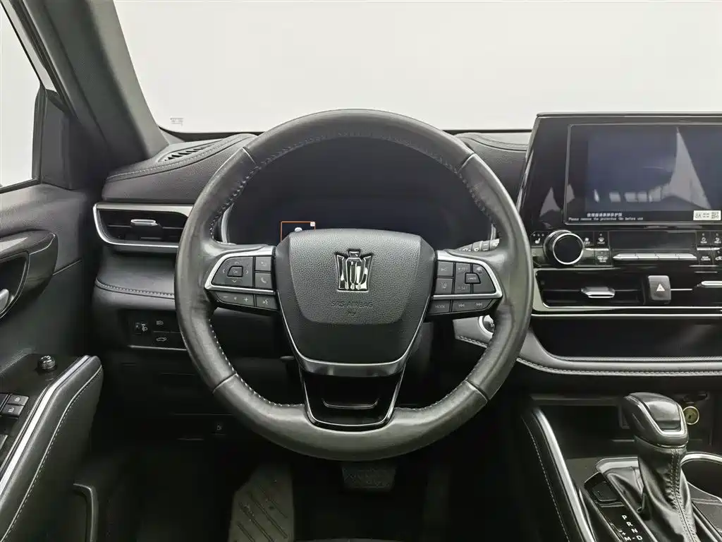 Toyota Crown Kluger 2022 2.0T 4WD Dynamic Edition фото 11