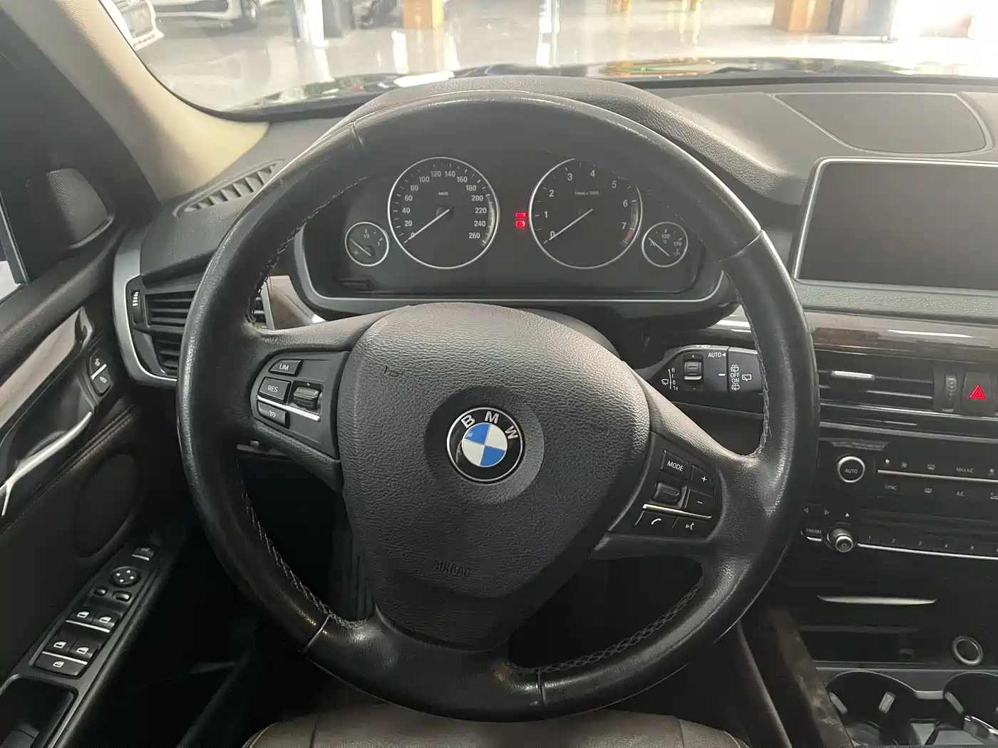 BMW X5 (Import) 2014 xDrive35i Elegance фото 11