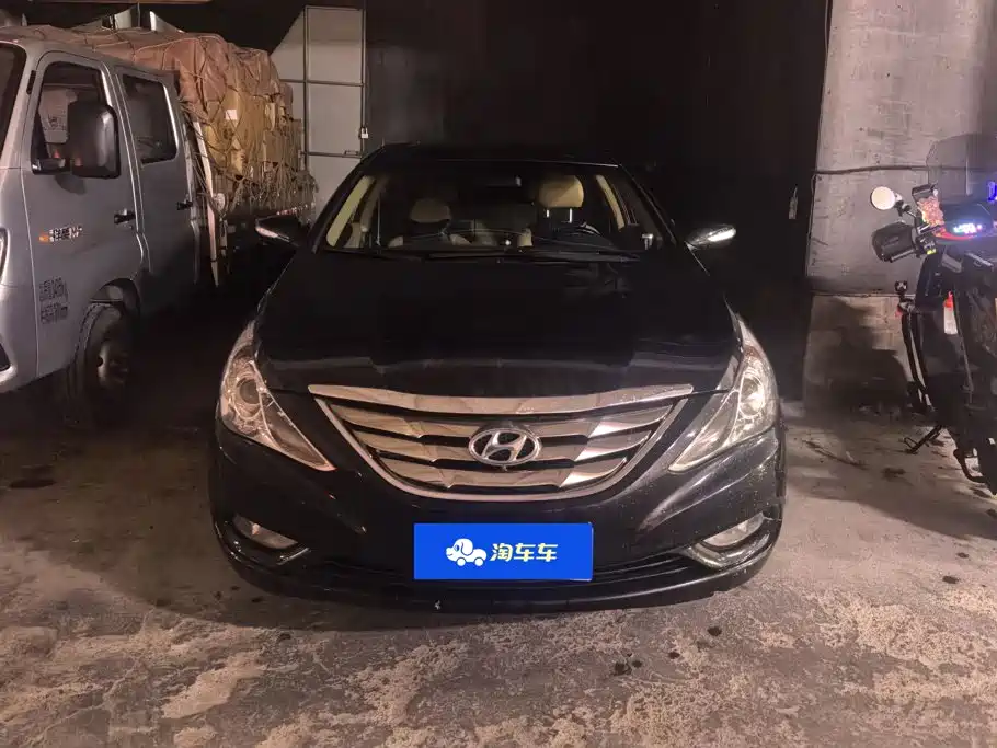 Hyundai Sonata 2013 2013 2.0L Automatic Luxury Edition