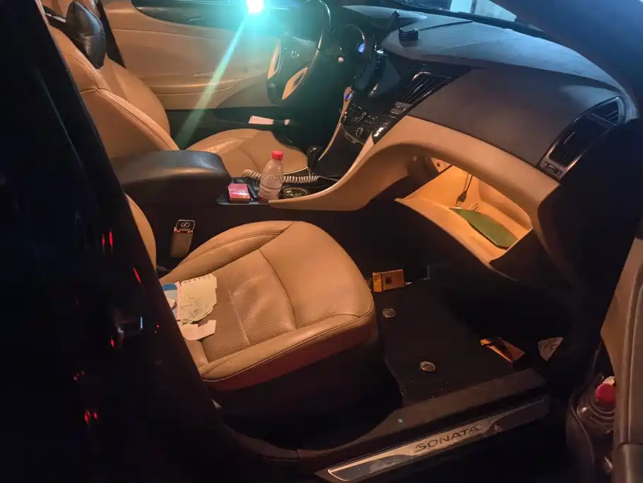 Hyundai Sonata 2013 2013 2.0L Automatic Luxury Edition