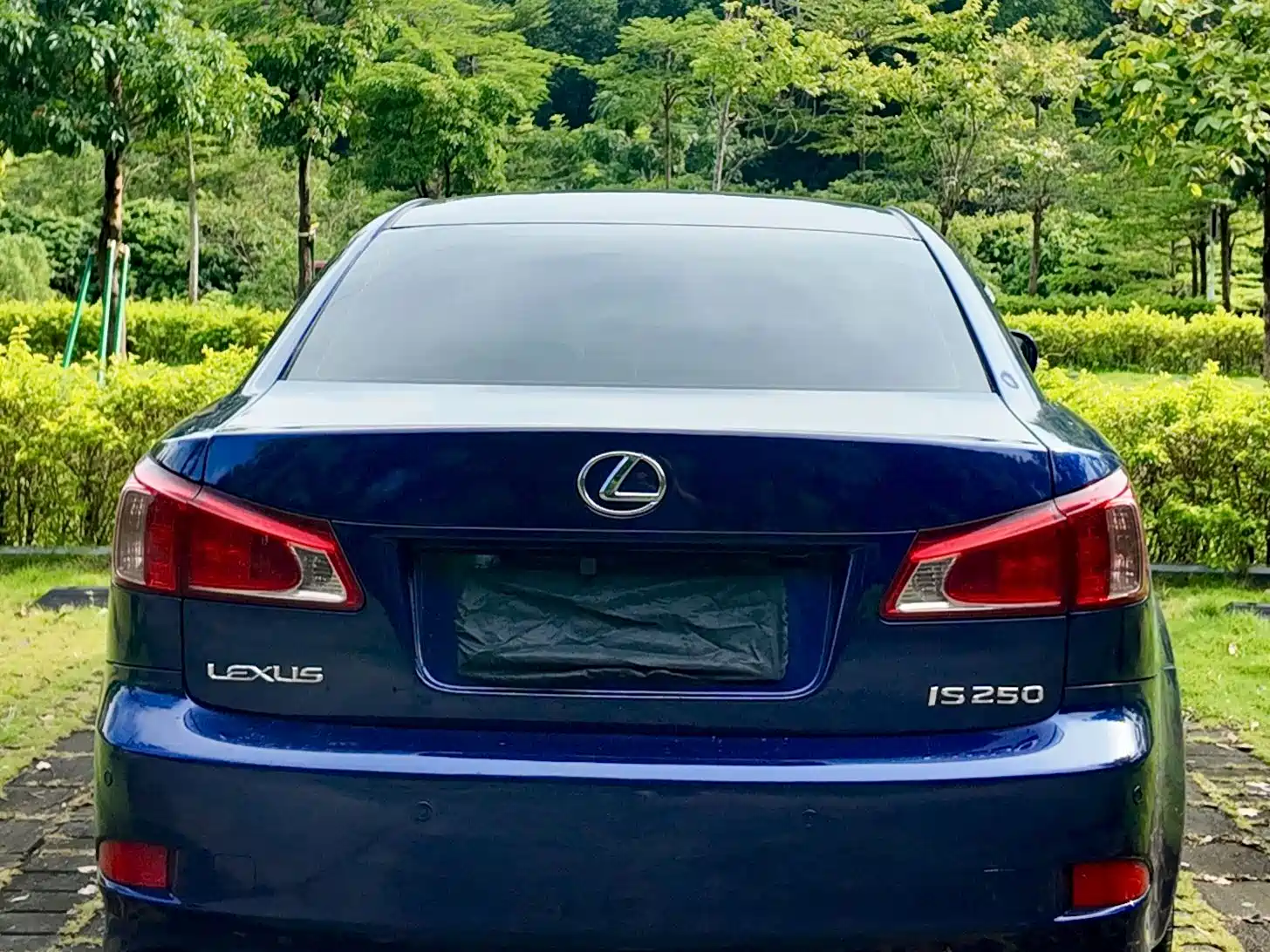 Фото 20 - Lexus IS