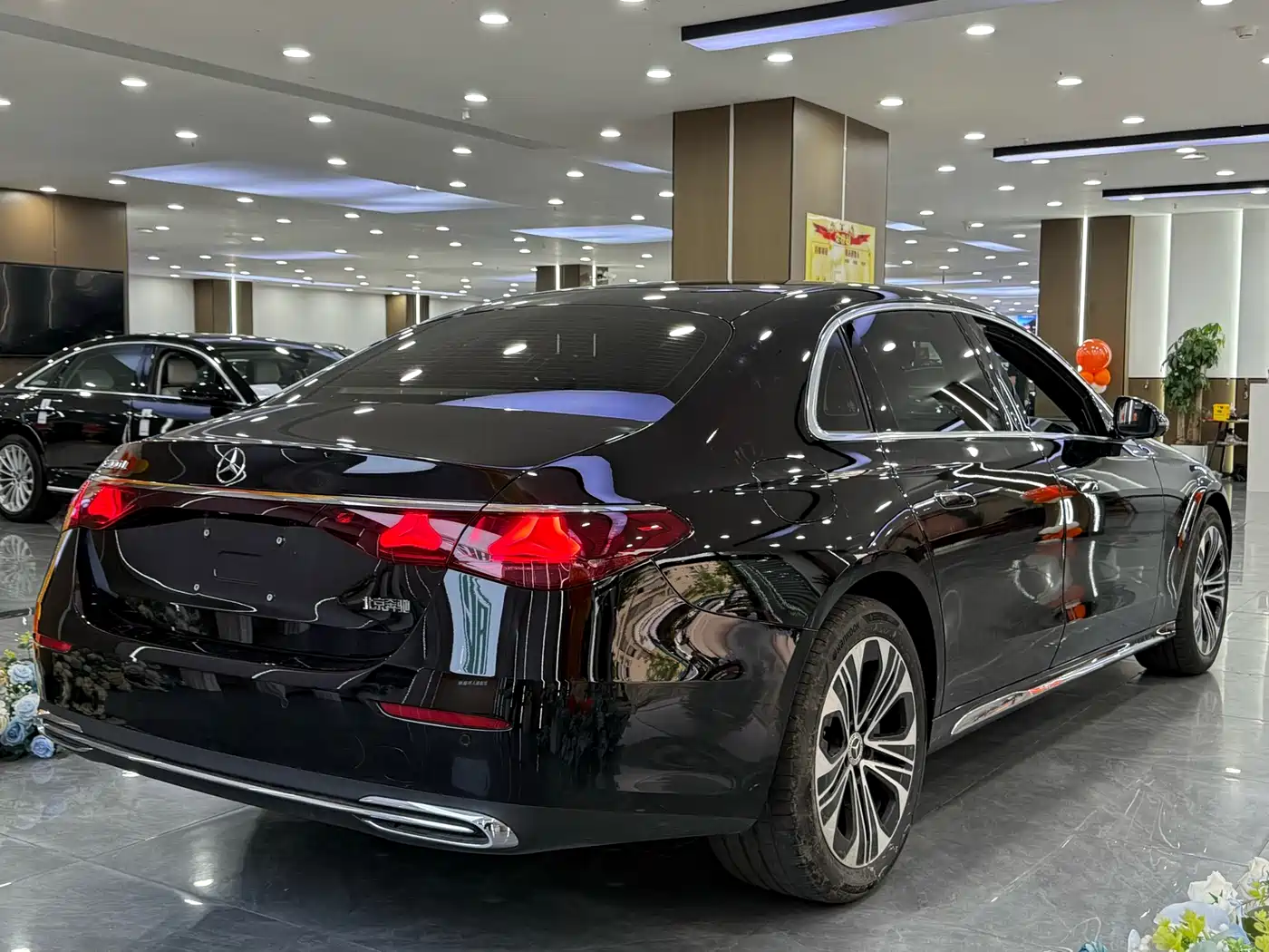Mercedes-Benz E-Class 2025 E 300 L Luxury фото 10