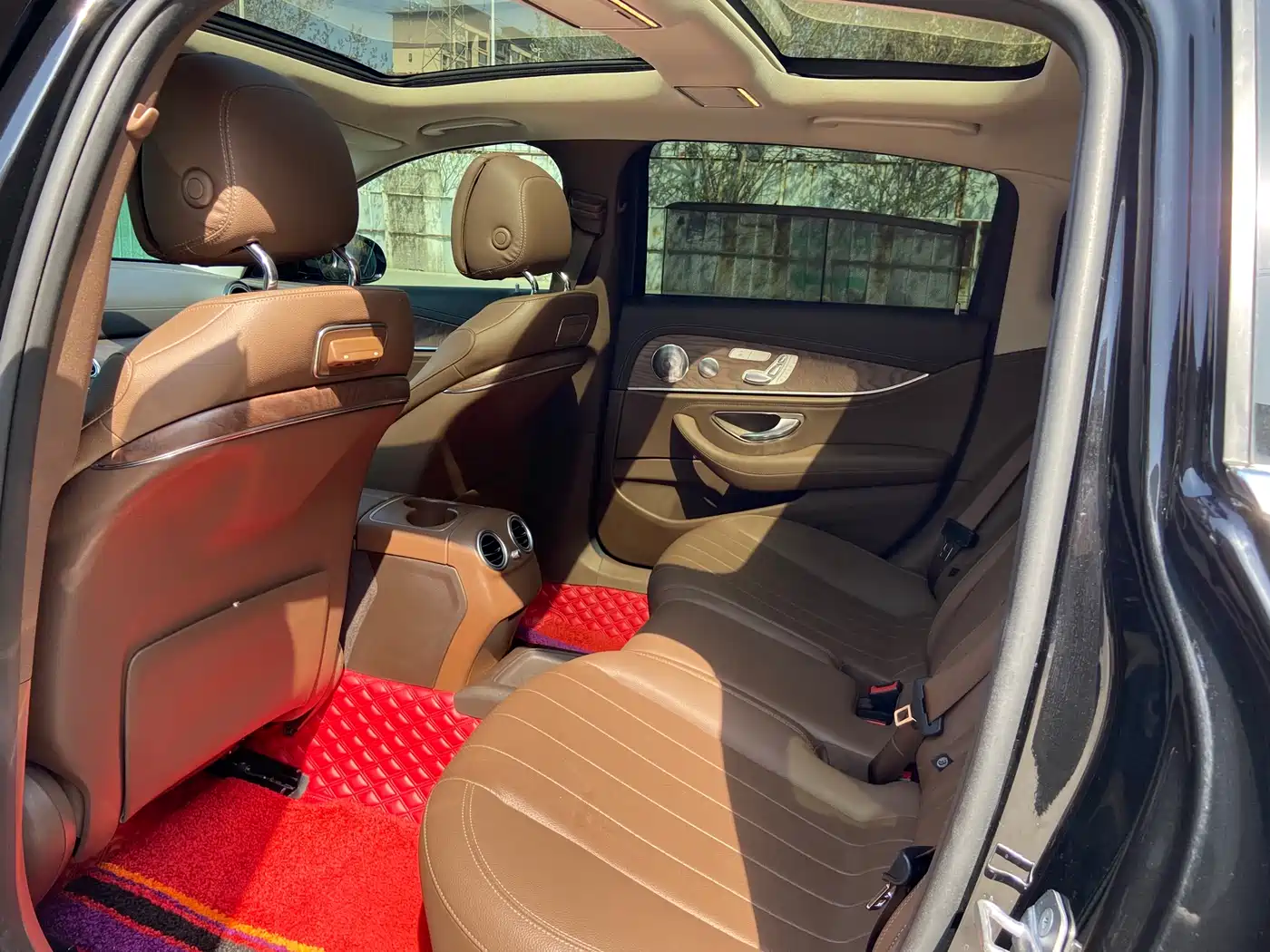 Mercedes-Benz E-Class 2019 Facelift E 300 L Luxury фото 3