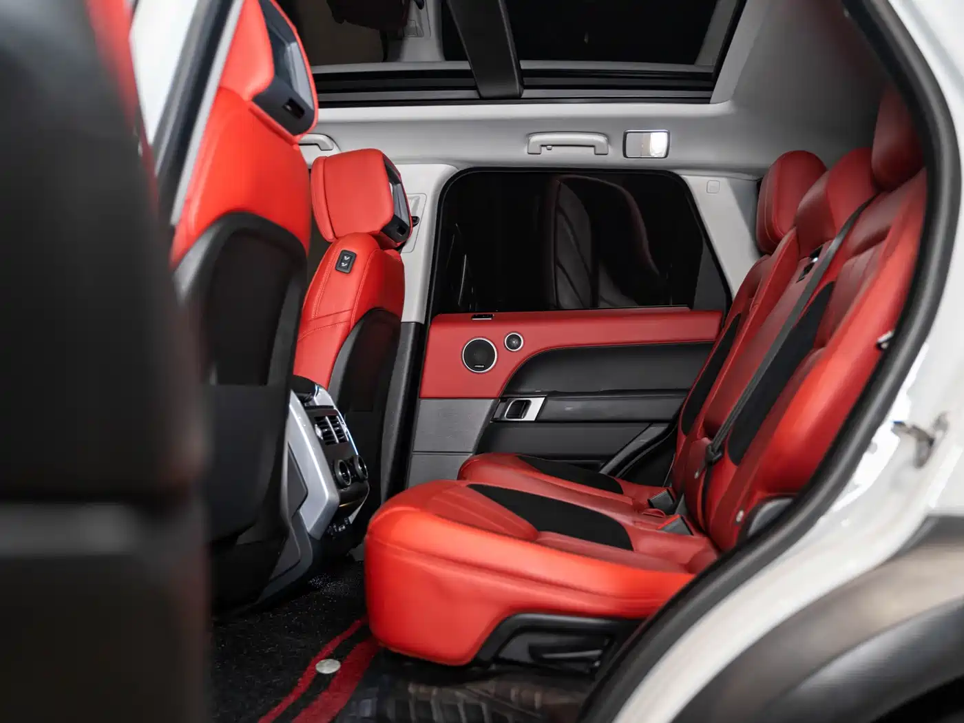 Land Rover Range Rover Sport 2019 3.0 L6 HSE DYNAMIC фото 12