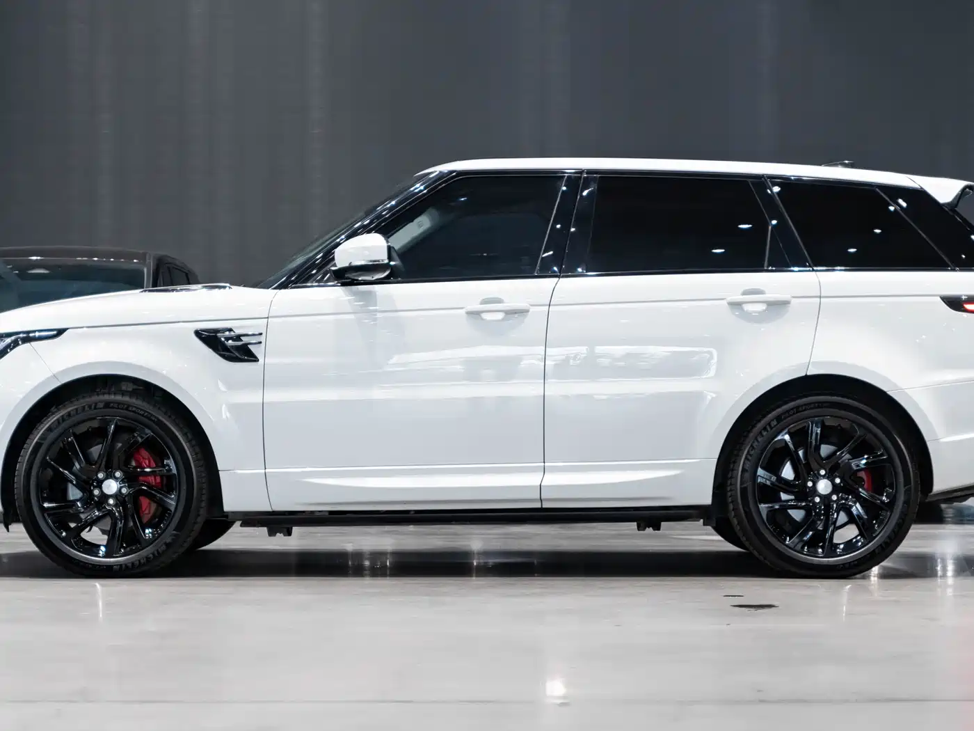Land Rover Range Rover Sport 2019 3.0 L6 HSE DYNAMIC фото 4