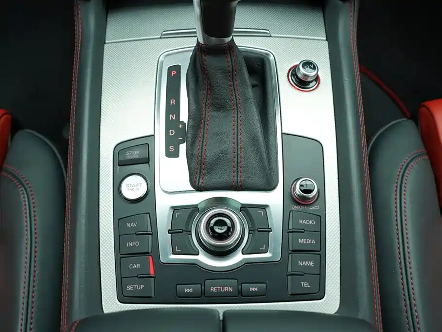 Audi Q7 2012 3.0 TFSI Exclusive (200kW) фото 21