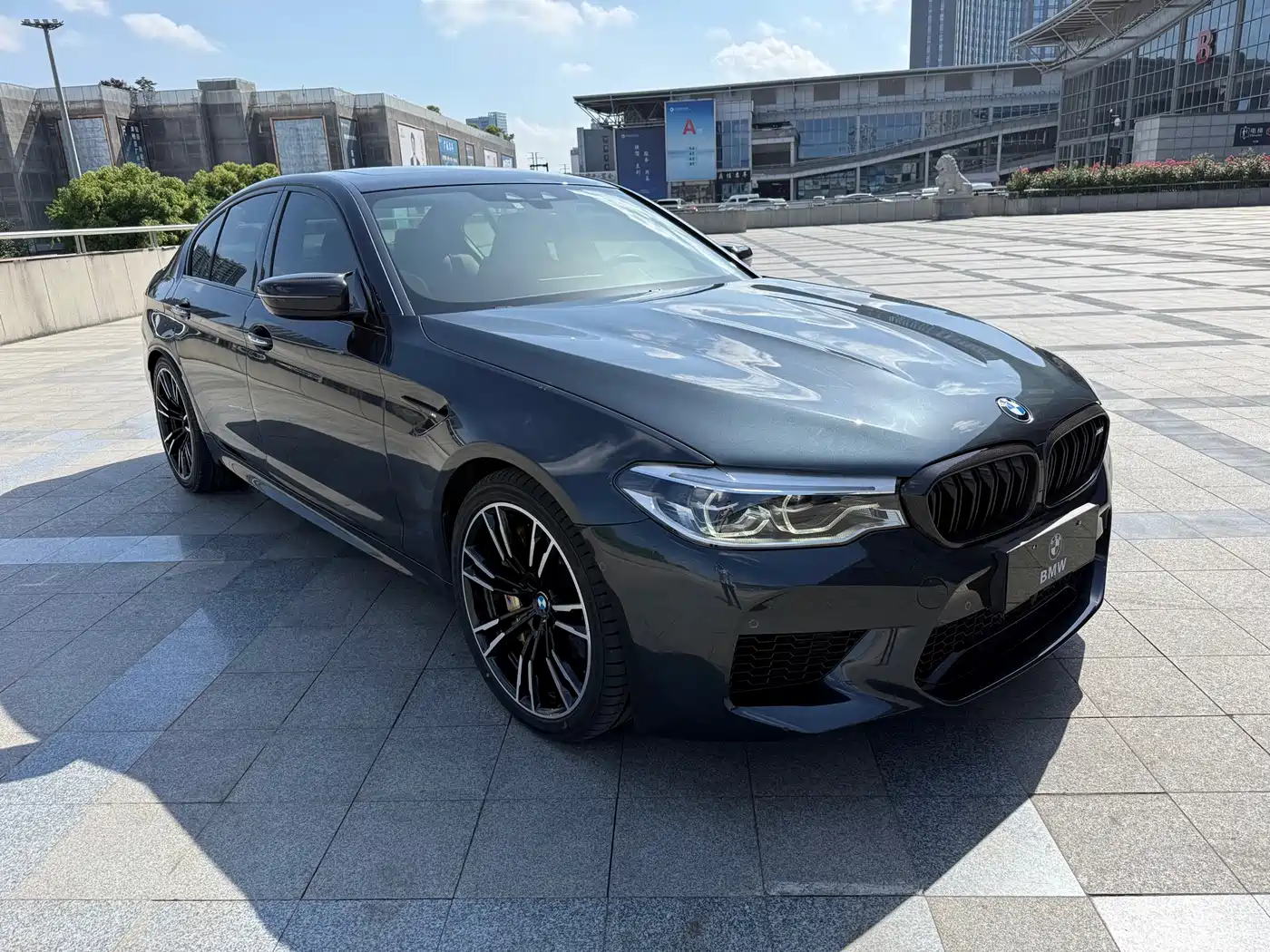 BMW M5 2018 M5 фото 3