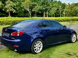 Фото 24 - Lexus IS