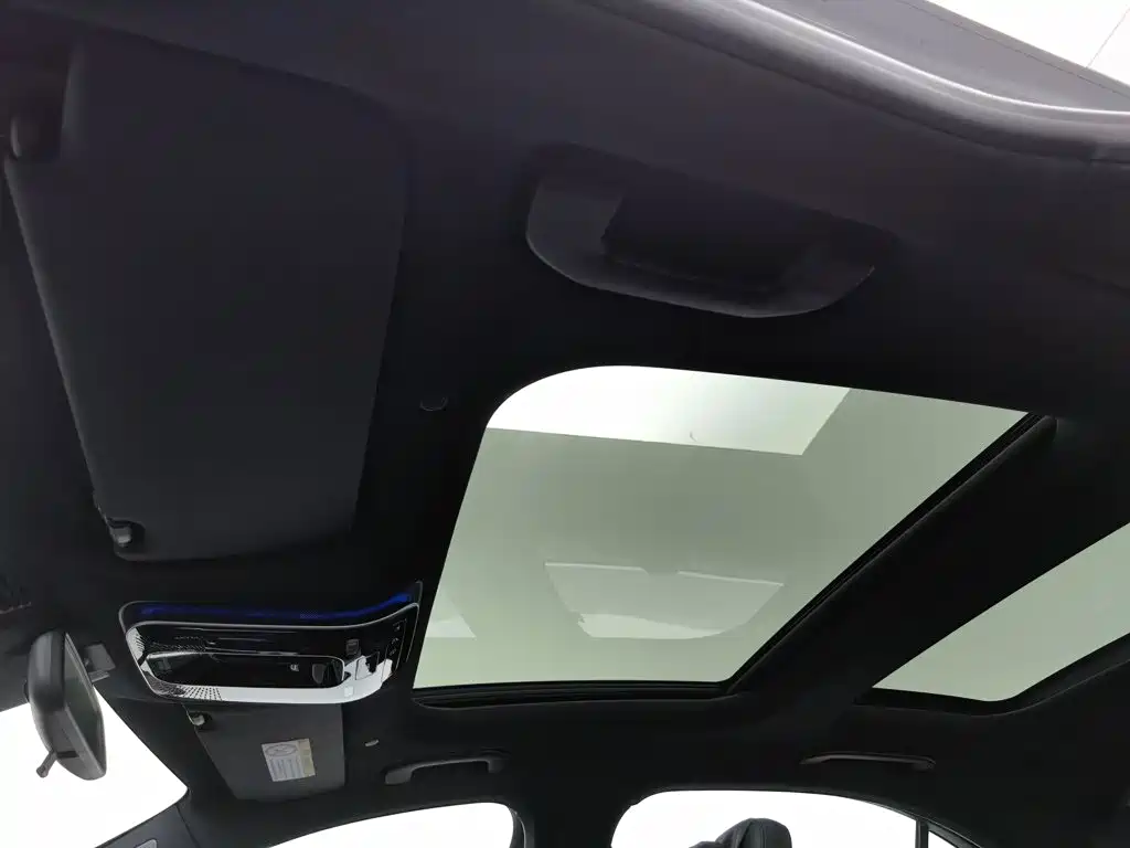 Mercedes-Benz C-Class, миниатюра 14