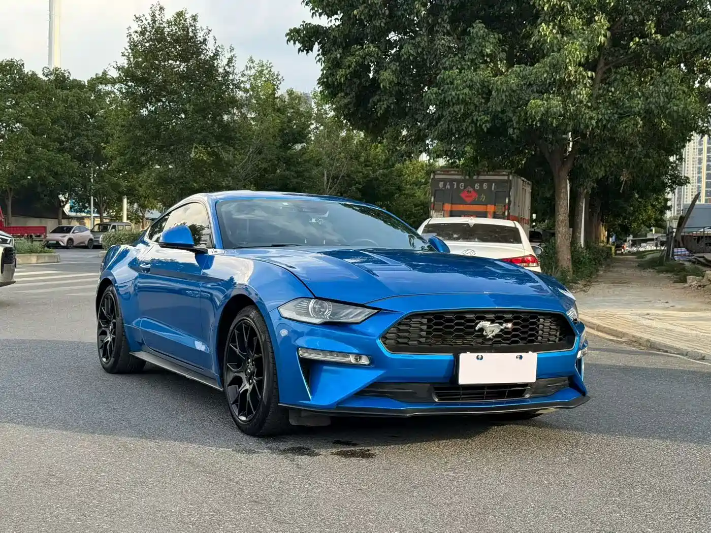 Фото 3 - Ford Mustang
